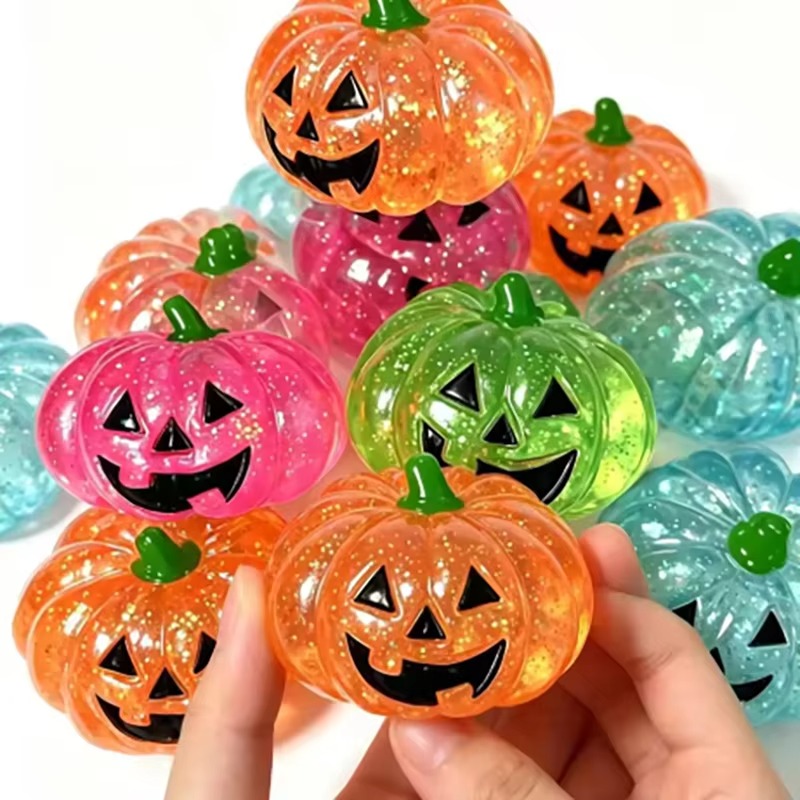 Halloweenowa dynia z maltozowy – Crystal Growing Kit recenzja i cena